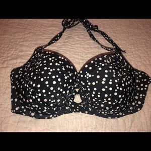 Victoria's Secret Swim - Victoria’s Secret Structured Polka dot Bikini Top Victoria's Secret Swim - Victoria’s Secret Structured Polka dot Bikini Top